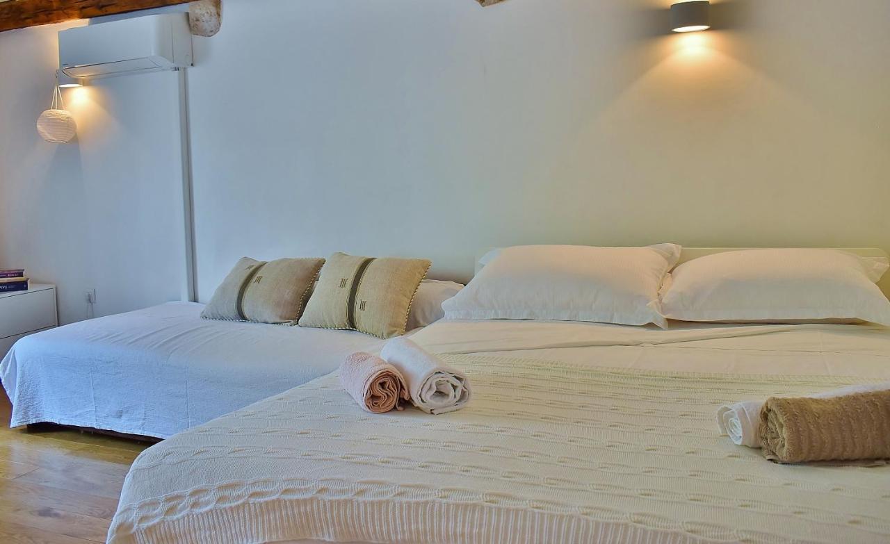 Rooms And Studio Old Town ราบ ภายนอก รูปภาพ