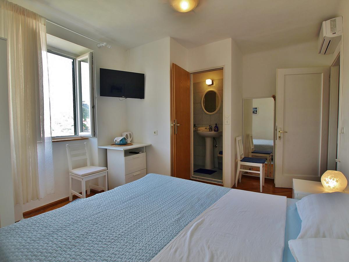 Rooms And Studio Old Town ราบ ภายนอก รูปภาพ